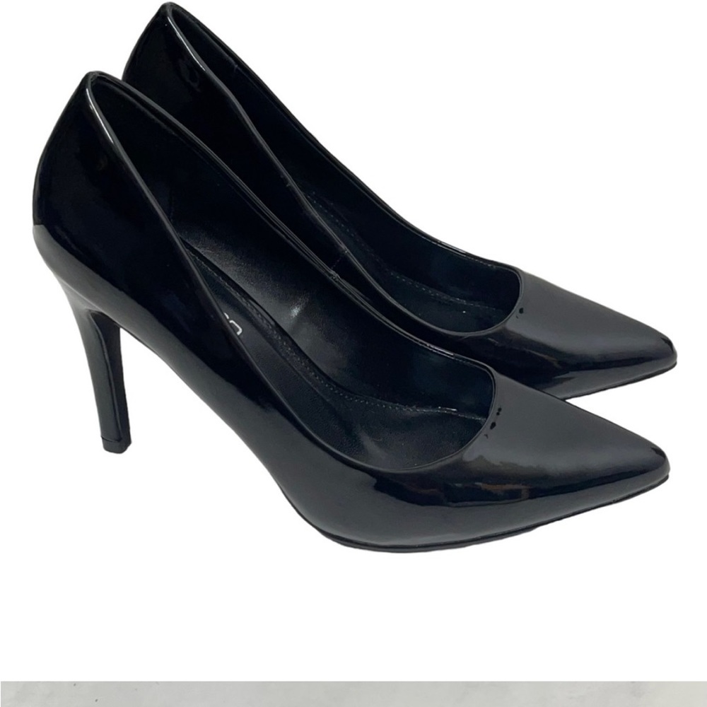 Beautiful black heels